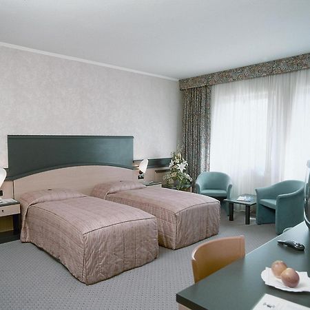 Privat Hotel Riegele Augsburg Exterior photo